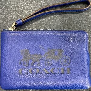 Coach Wristlet never used!